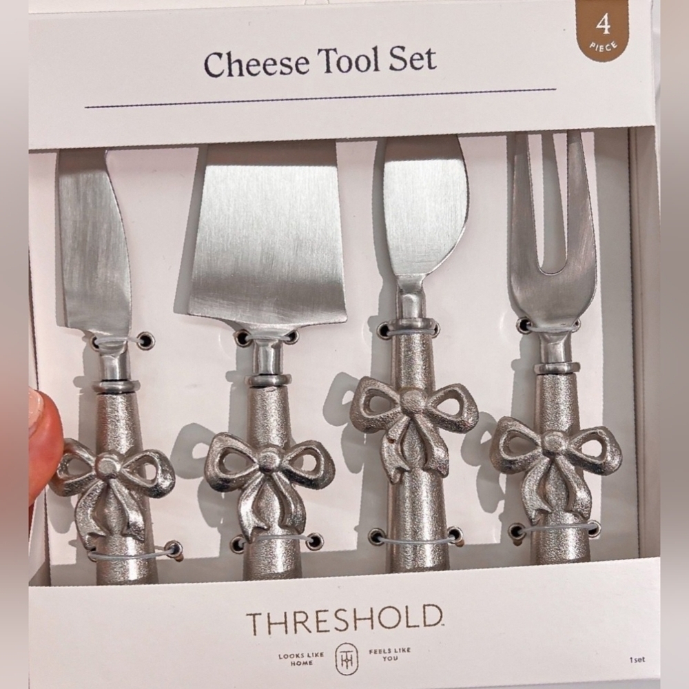 Target Threshold 4pk Bow Cheese Tool Set Silver Stainless Steel New In Box Rare - Picture 3 of 3